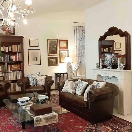 La Villa Bianca - Appartamento In Villa Sesto Fiorentino Esterno foto